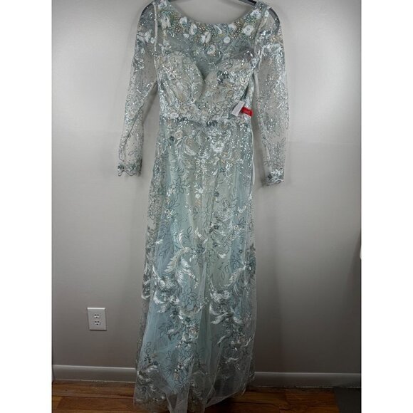 Mac Duggal 67498 Floral Embroidered Illusion Long Sleeve Gown Size 4 NWT - Picture 5 of 9